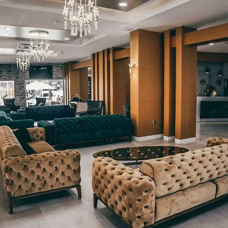 Grand Sahin's