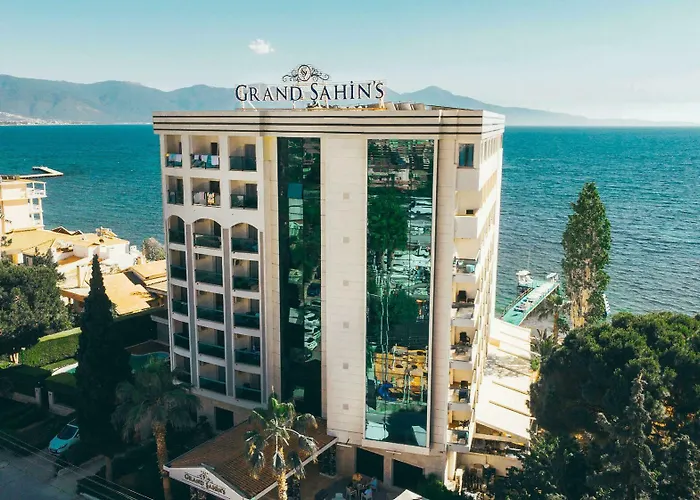 Ξενοδοχείο Grand Sahin's 3*